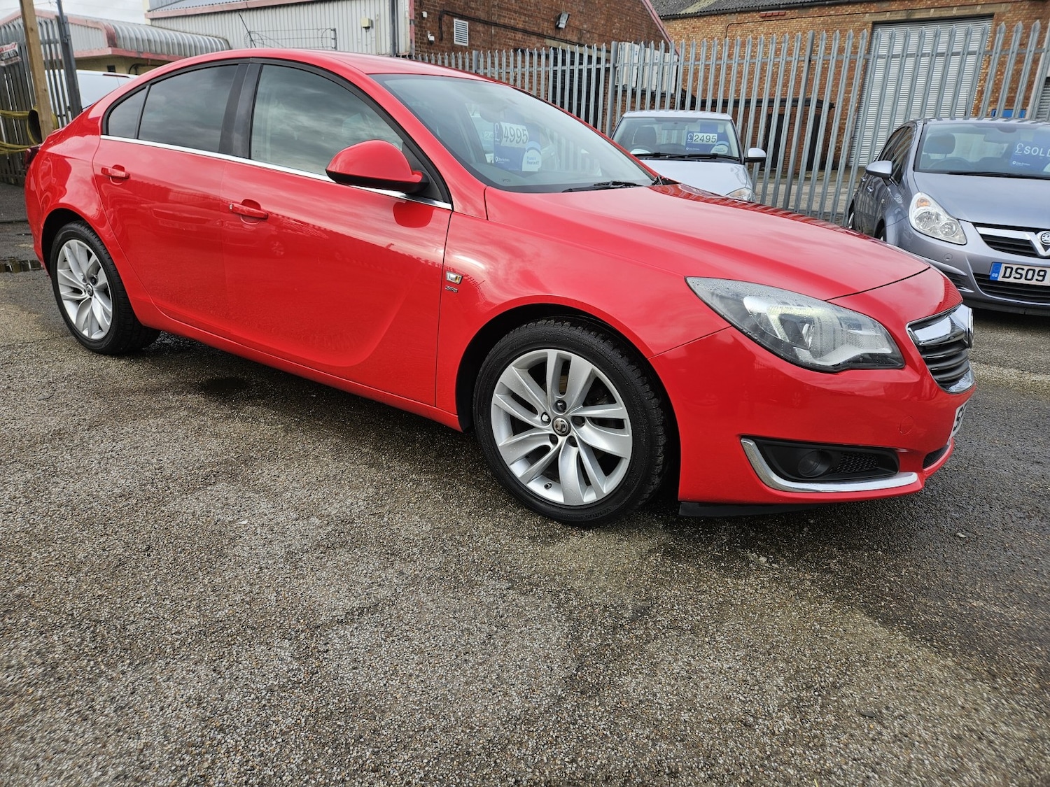 Used Vauxhall Insignia 2015 for sale - 77535988: Photo 3