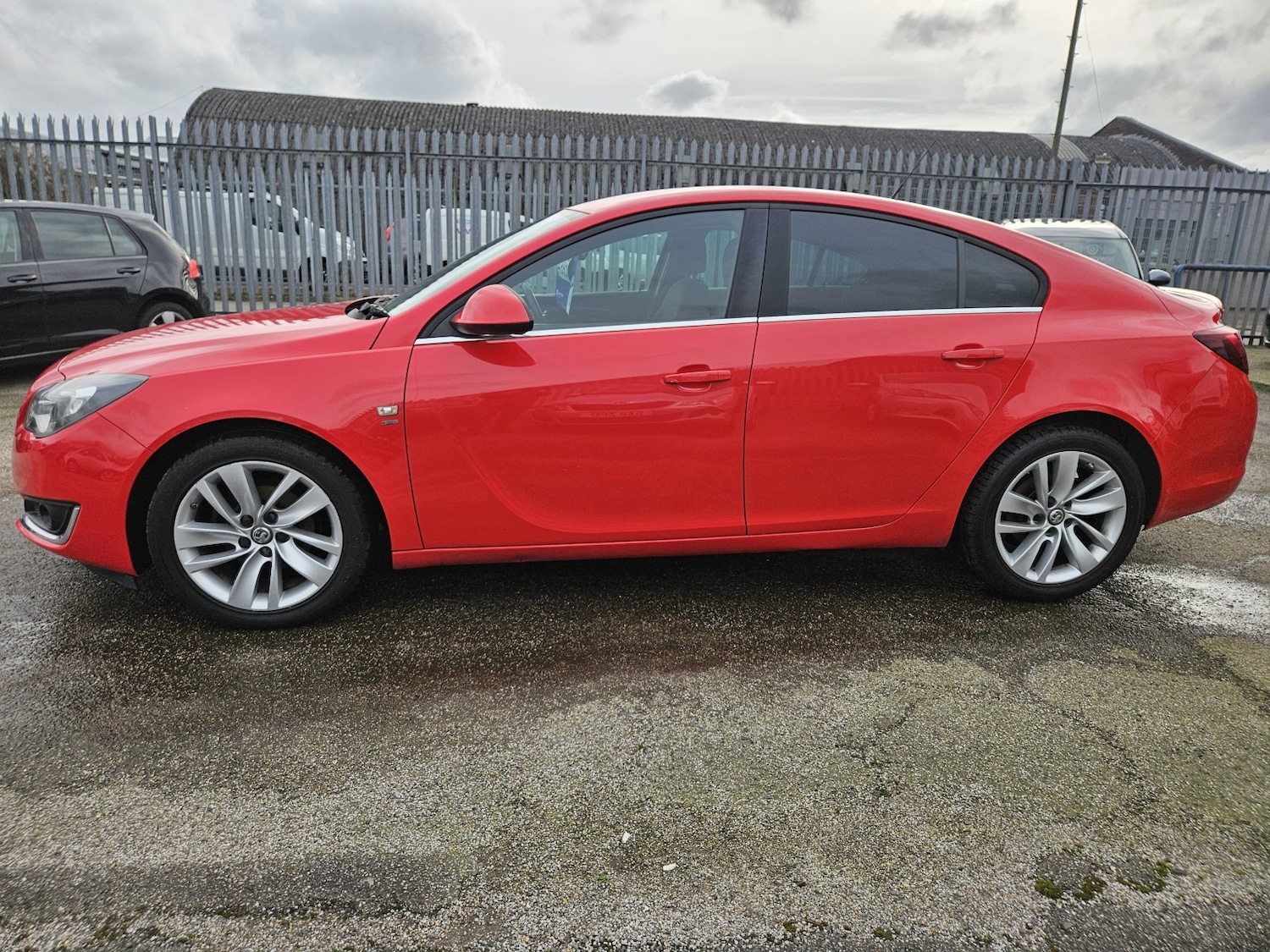 Used Vauxhall Insignia 2015 for sale - 77535988: Photo 6