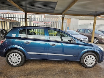 Used Vauxhall Astra 2008 for sale - 76455452: Photo