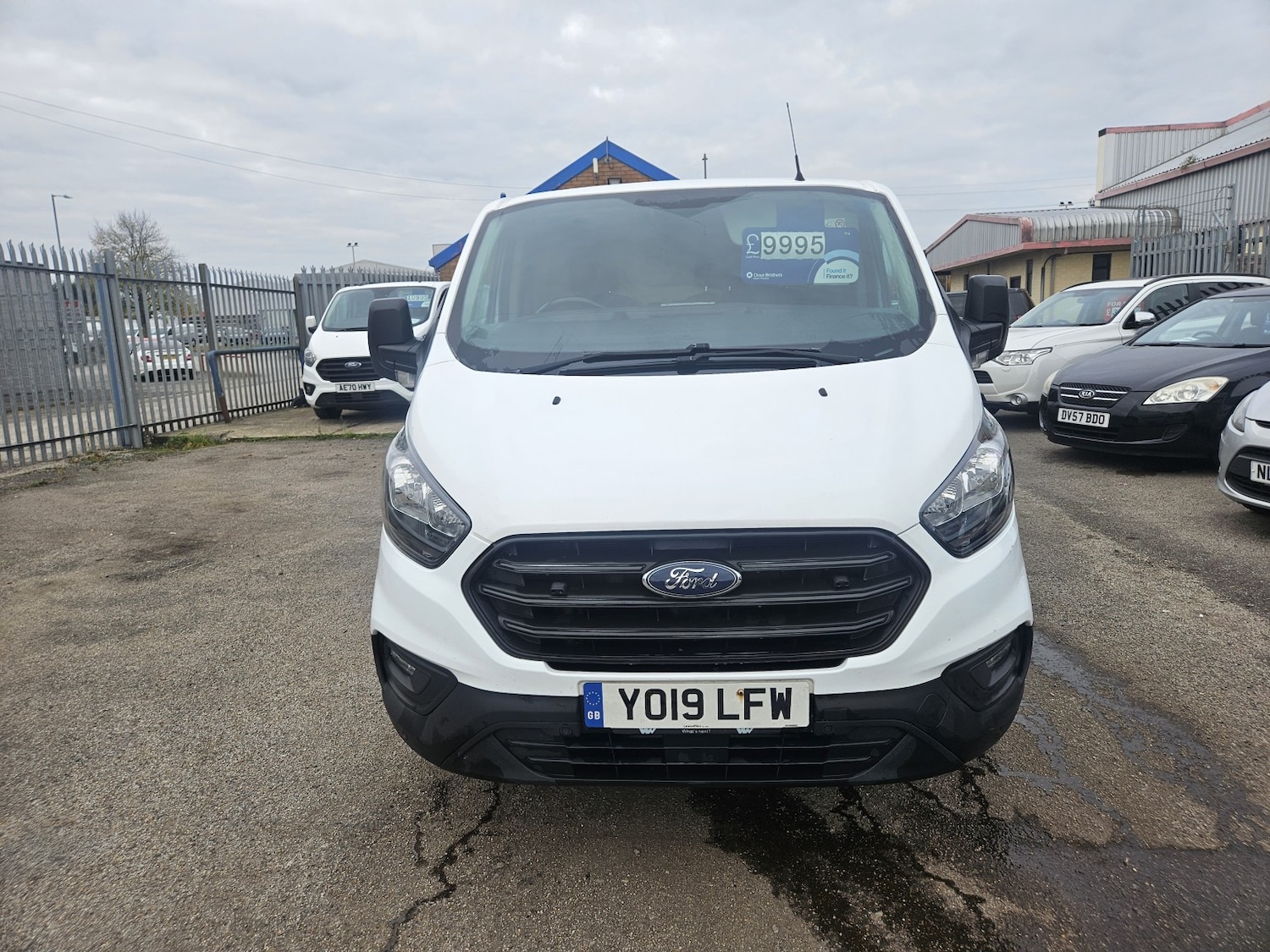 Used Ford Transit Custom 2019 for sale - 76305513: Photo 2