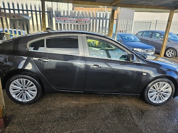 Used Vauxhall Insignia 2013 for sale - 76837066: Photo