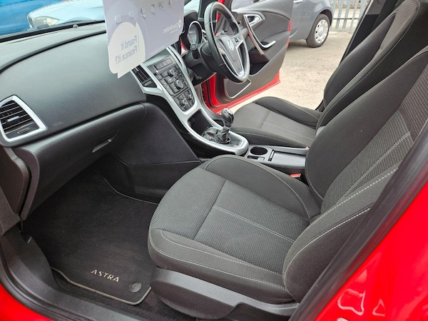 Used Vauxhall Astra 2011 for sale - 76281385: Photo 16