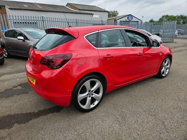 Used Vauxhall Astra 2011 for sale - 76281385: Photo 5