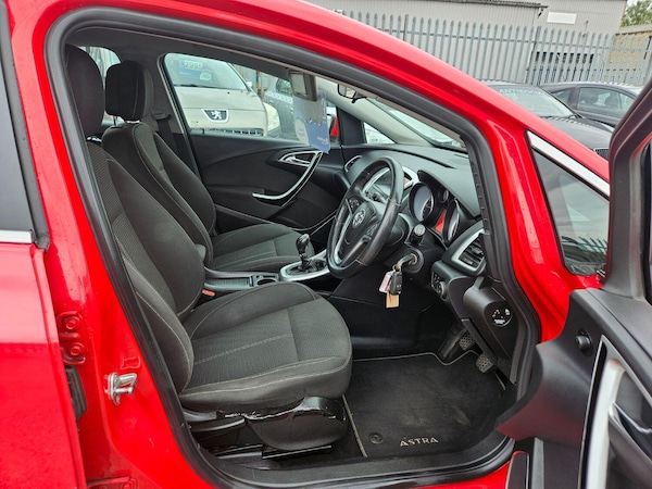 Used Vauxhall Astra 2011 for sale - 76281385: Photo 9