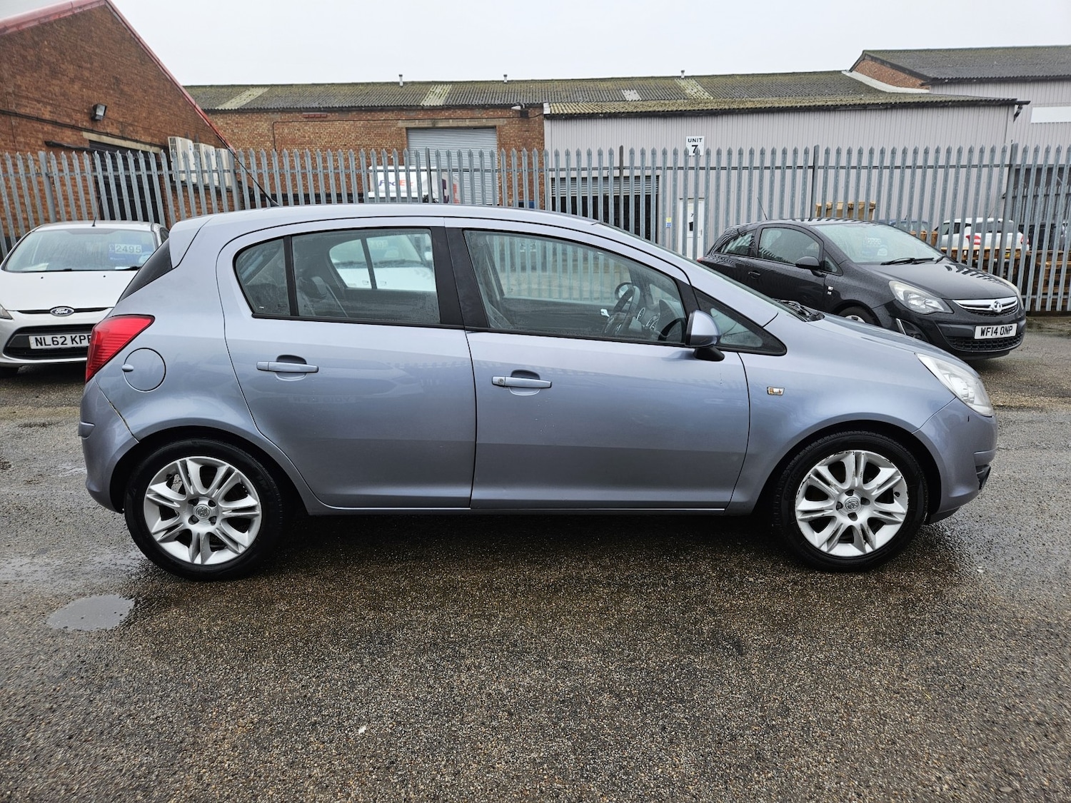 Used Vauxhall Corsa 2009 for sale - 77438324: Photo 4