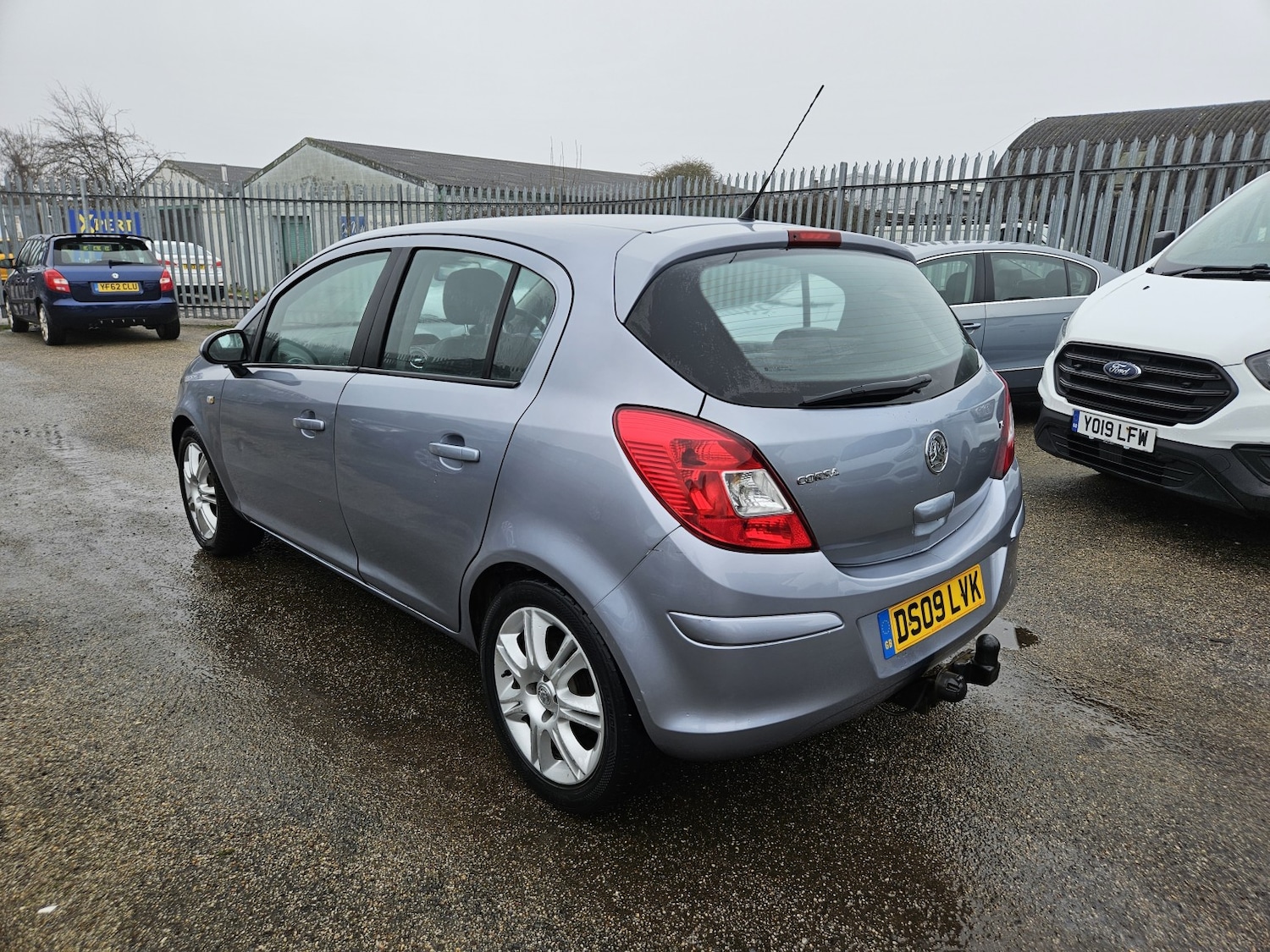 Used Vauxhall Corsa 2009 for sale - 77438324: Photo 7