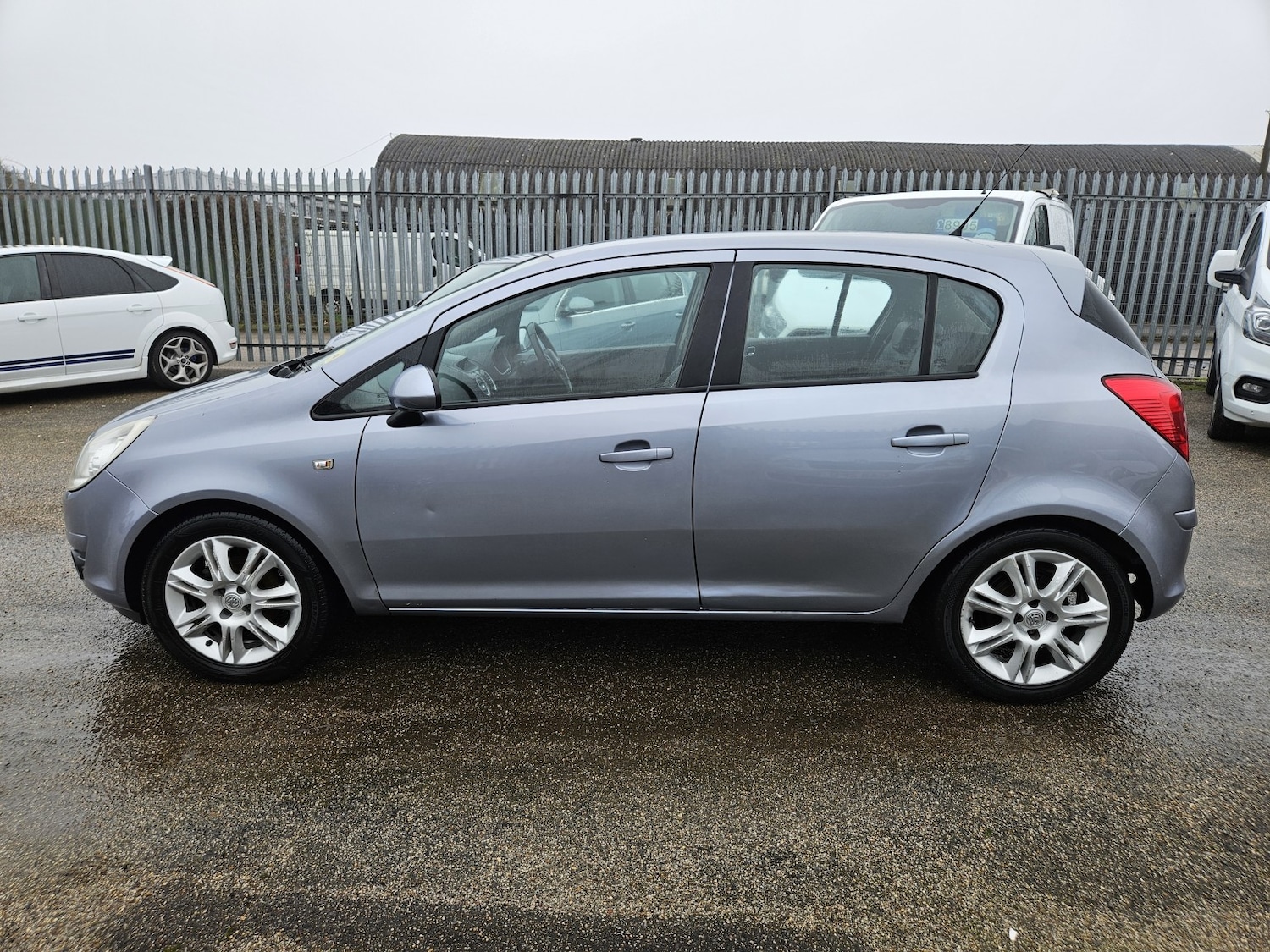 Used Vauxhall Corsa 2009 for sale - 77438324: Photo 8