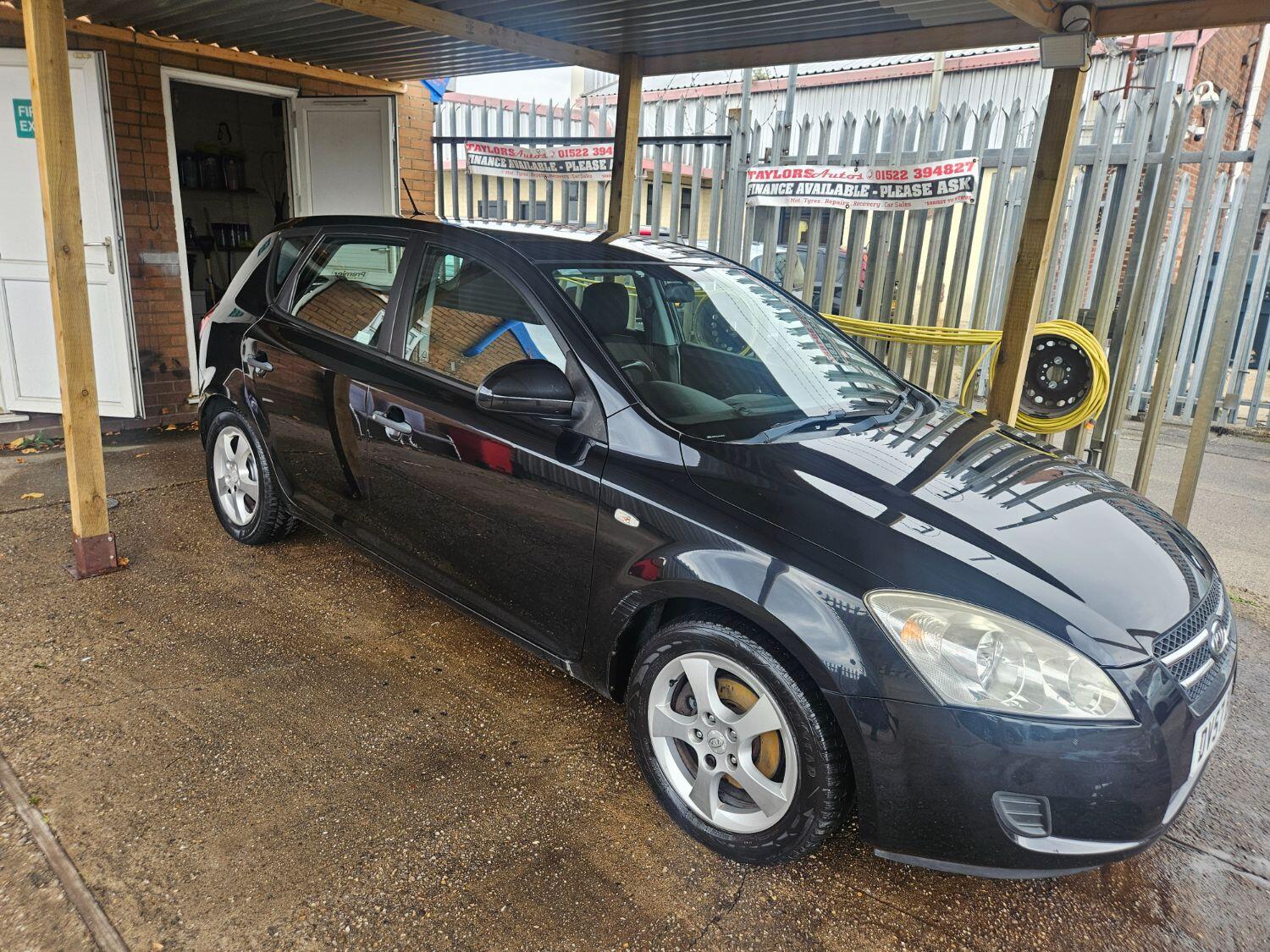 Used Kia Ceed 2007 for sale - 75898604: Photo 2