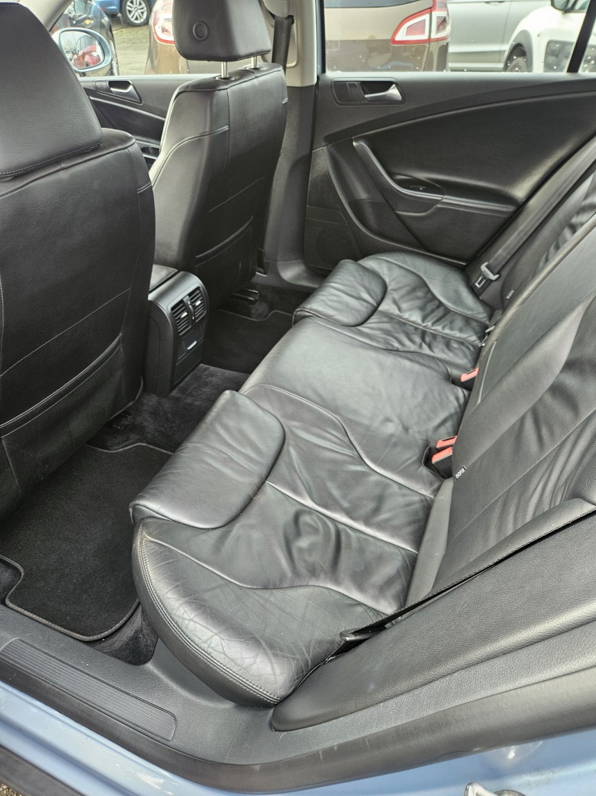 Used Volkswagen Passat 2009 for sale - 77438468: Photo 11