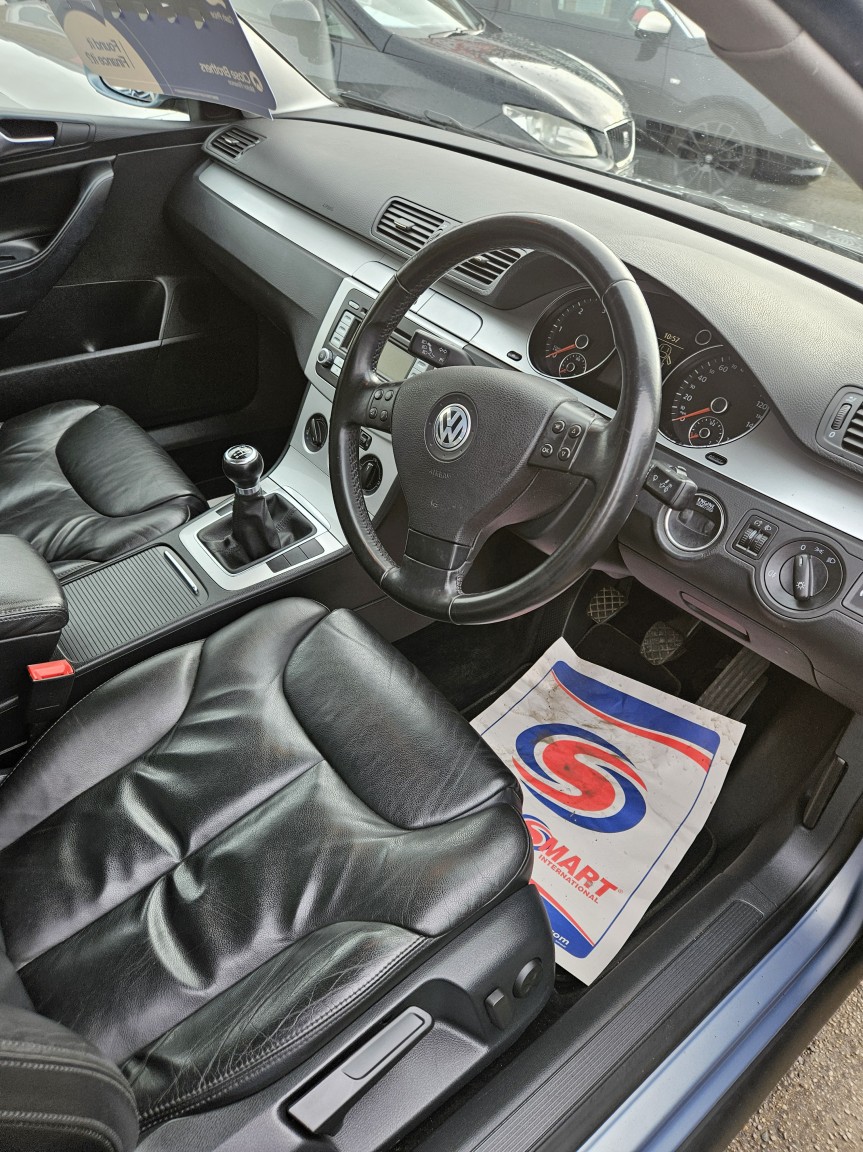 Used Volkswagen Passat 2009 for sale - 77438468: Photo 13