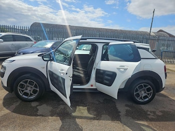 Used Citroen C4 Cactus 2016 for sale - 78285218: Photo