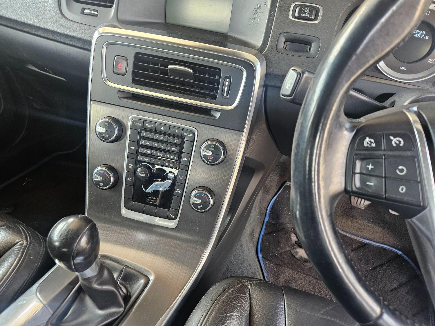 Used Volvo V60 2011 for sale - 77251294: Photo 12