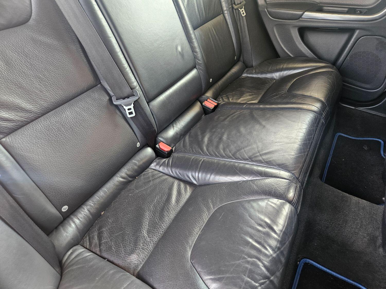 Used Volvo V60 2011 for sale - 77251294: Photo 13