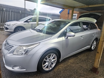 Used Toyota Avensis 2011 for sale - 76521087: Photo