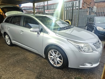 Used Toyota Avensis 2011 for sale - 76521087: Photo