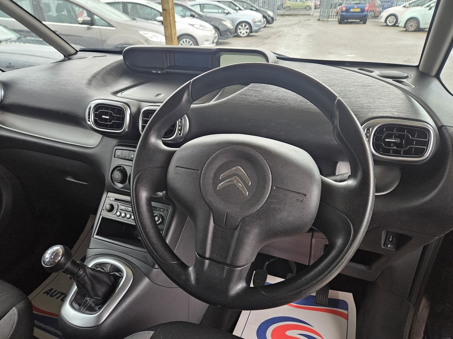 Used Citroen C3 Picasso 2015 for sale - 76863801: Photo 14