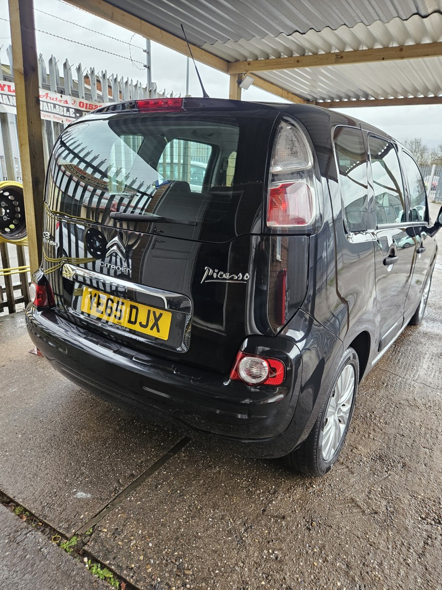 Used Citroen C3 Picasso 2015 for sale - 76863801: Photo 6