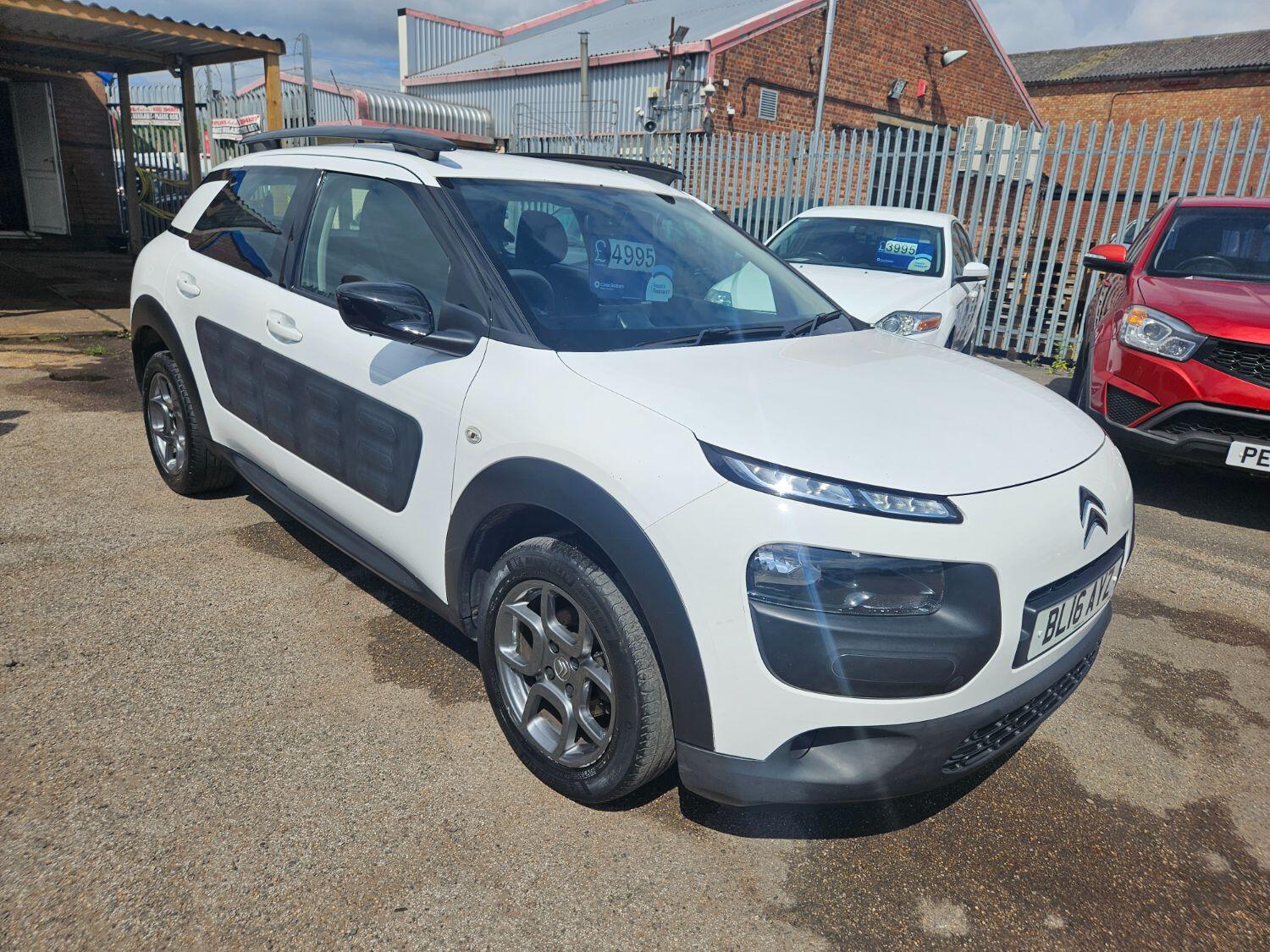 Used Citroen C4 Cactus 2016 for sale - 77464887: Photo 2