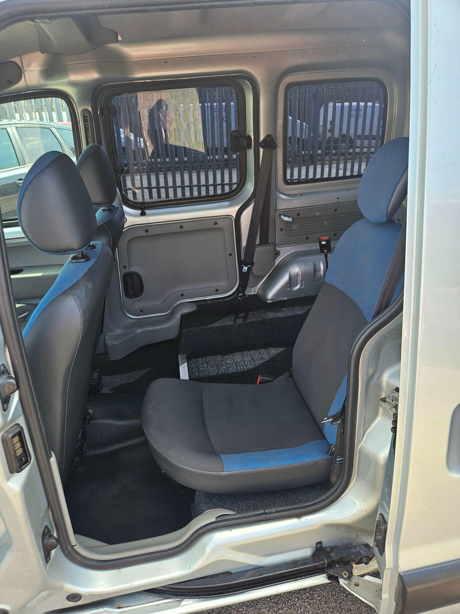 Used Renault Kangoo 2007 for sale - 76565182: Photo 11