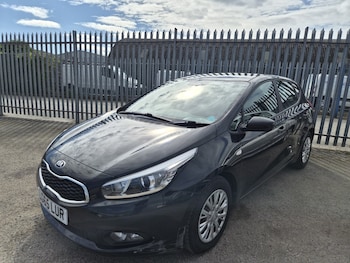 Used Kia Ceed 2015 for sale - 78242773: Photo