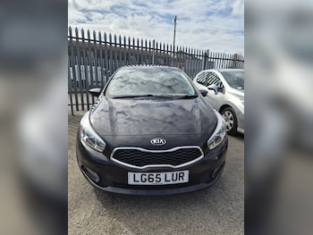 Used Kia Ceed 2015 for sale - 78242773: Photo