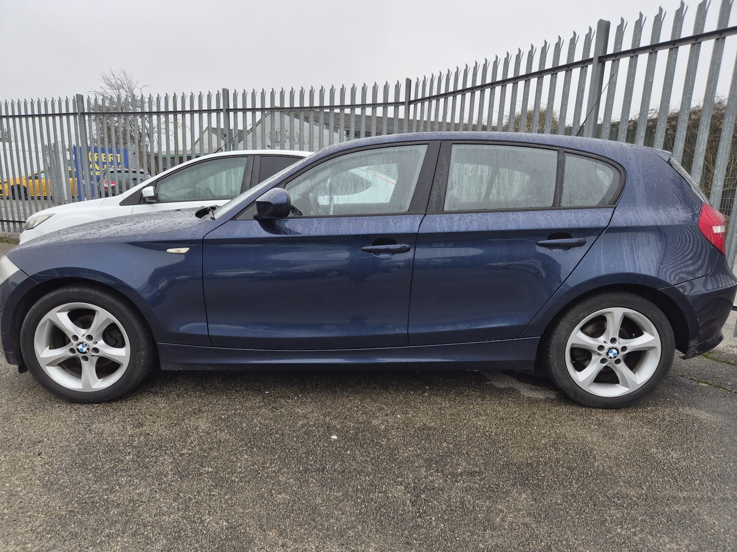 Used BMW 1 Series 2011 for sale - 77564163: Photo 2