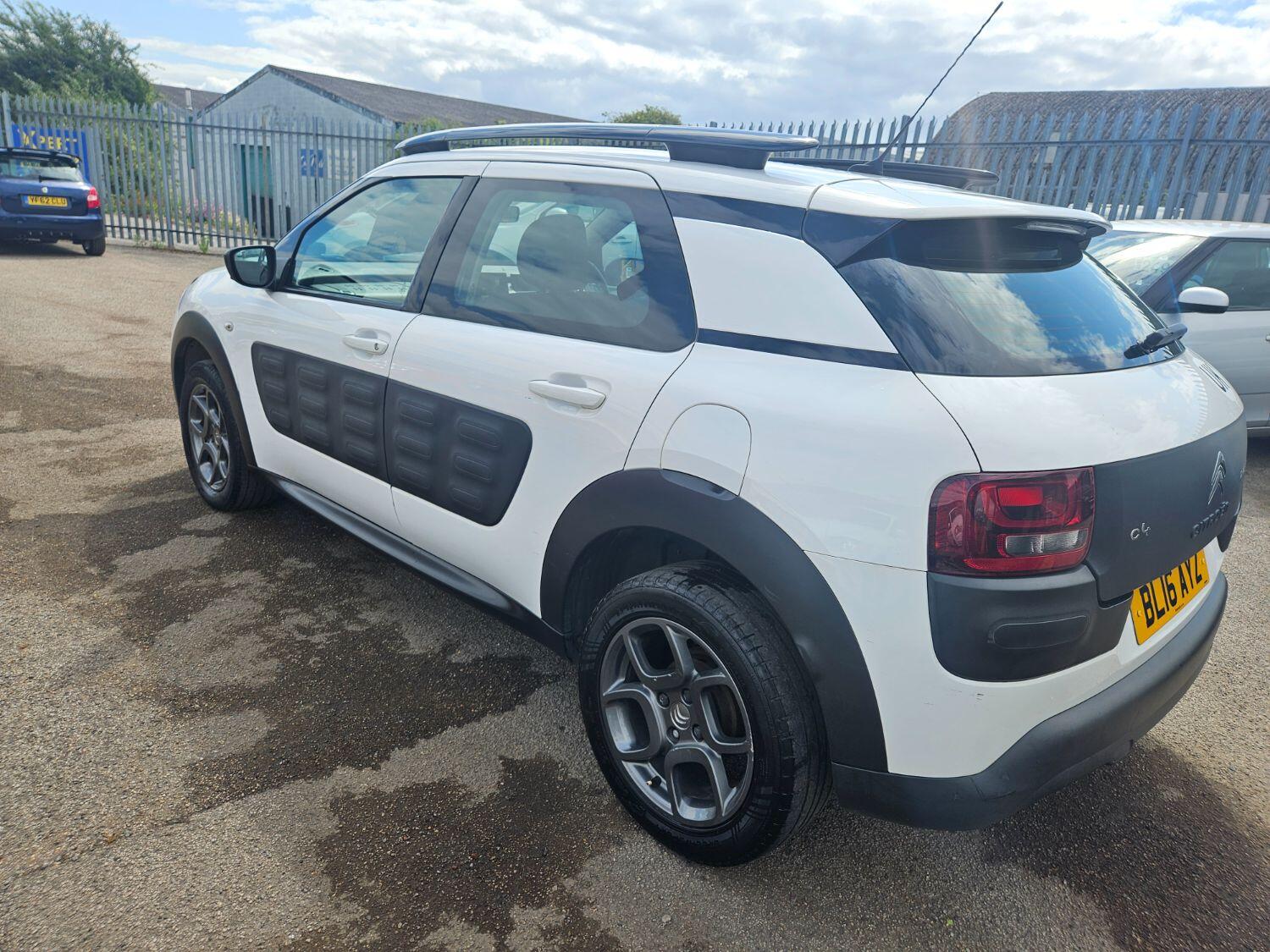 Used Citroen C4 Cactus 2016 for sale - 76793735: Photo 7