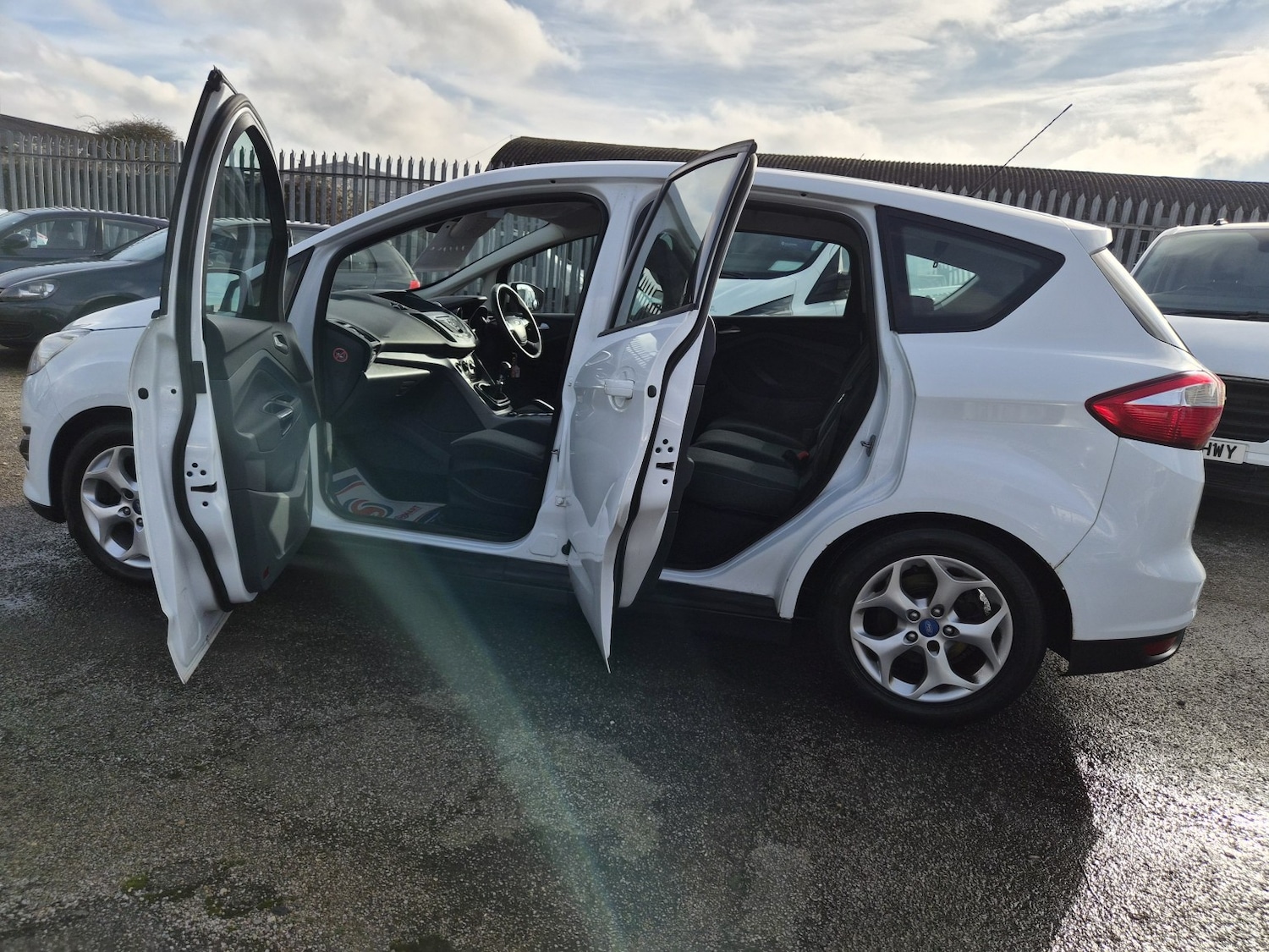 Used Ford C-Max 2013 for sale - 77453056: Photo 11