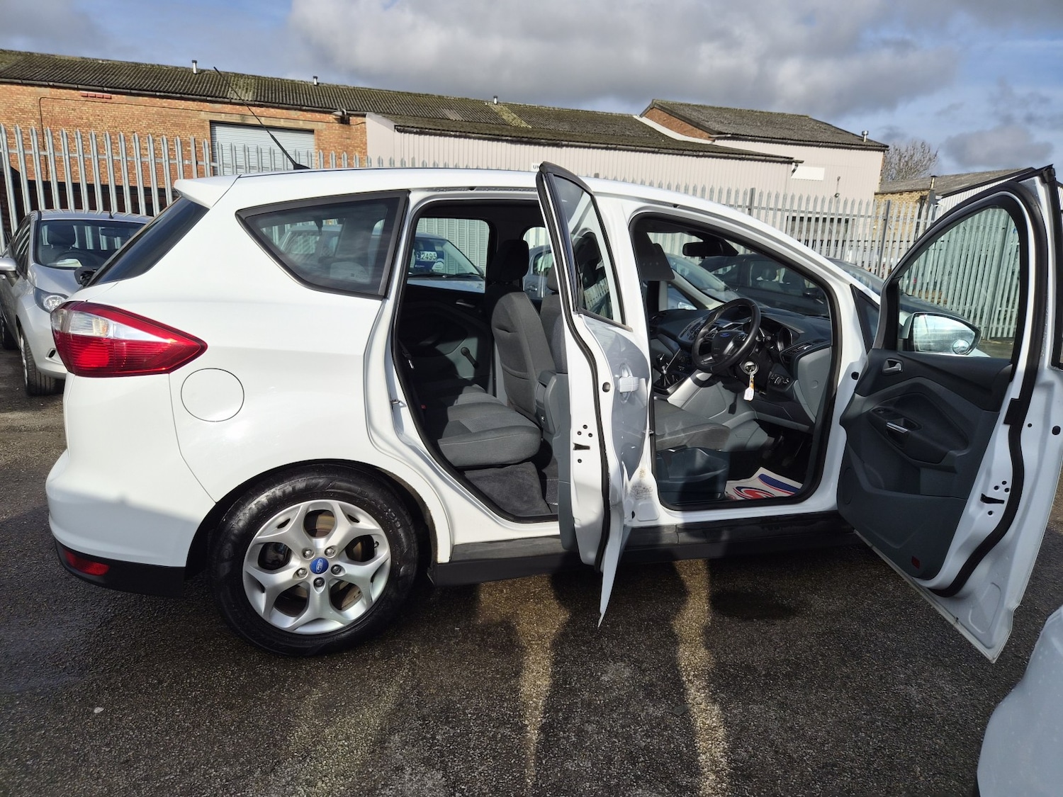 Used Ford C-Max 2013 for sale - 77453056: Photo 6