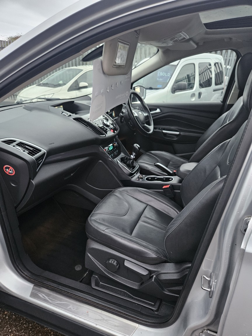 Used Ford Kuga 2015 for sale - 76536782: Photo 12