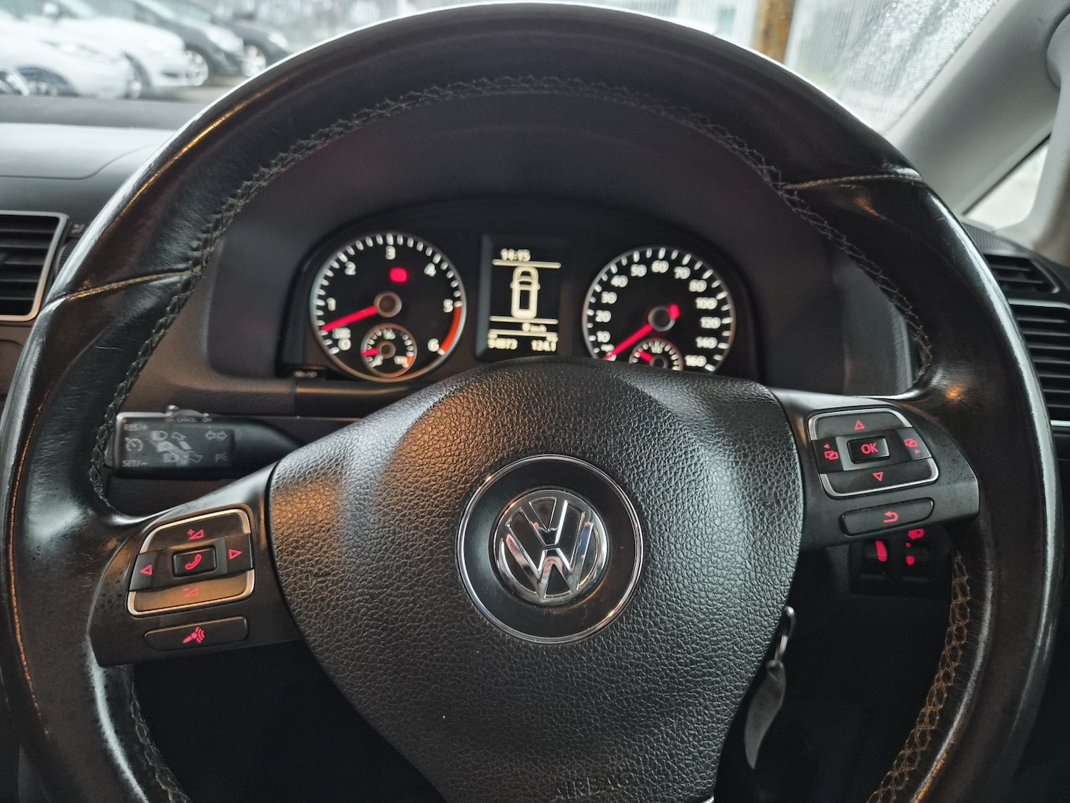 Used Volkswagen Touran 2012 for sale - 77336209: Photo 14