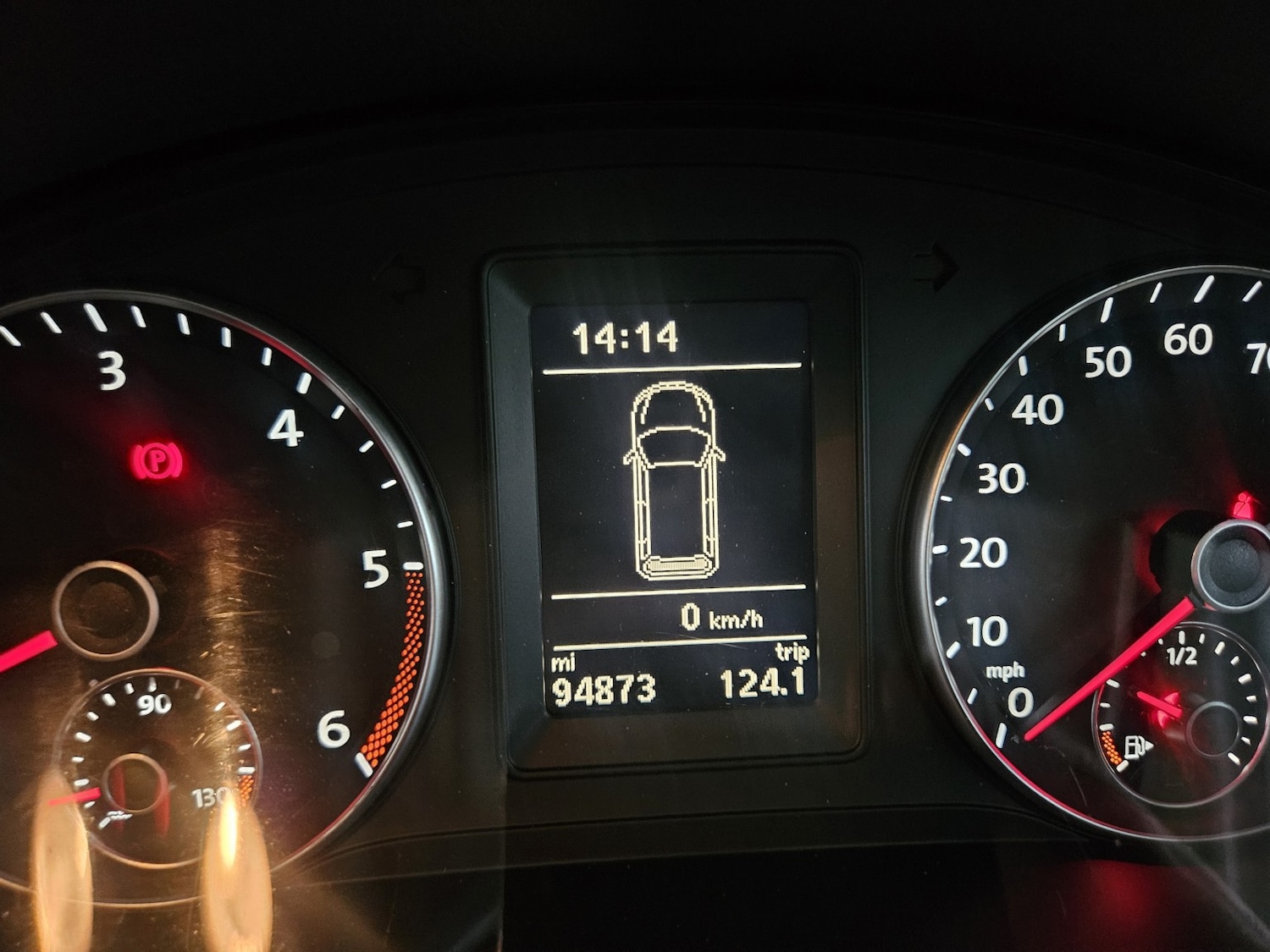 Used Volkswagen Touran 2012 for sale - 77336209: Photo 24