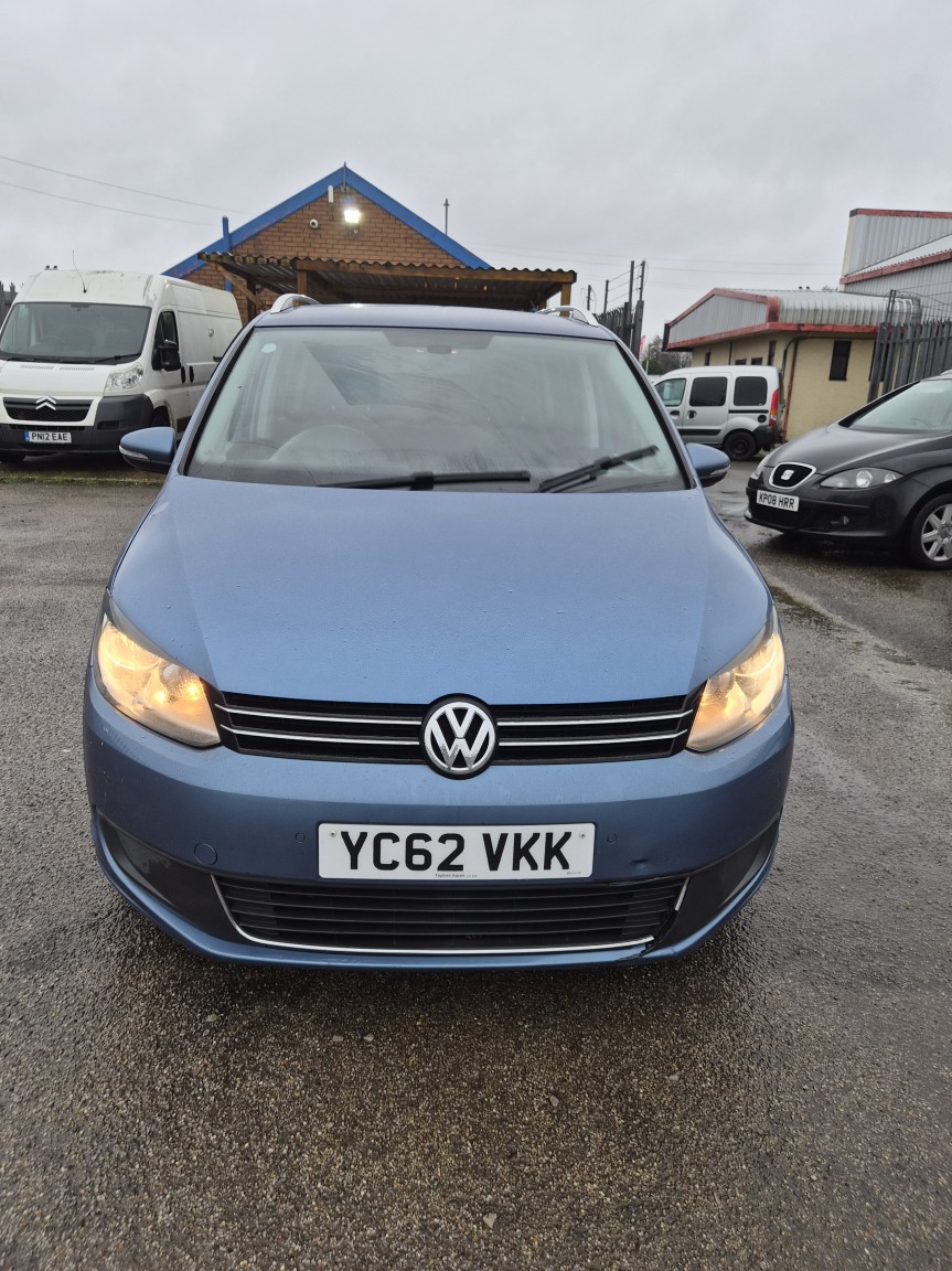 Used Volkswagen Touran 2012 for sale - 77336209: Photo 3