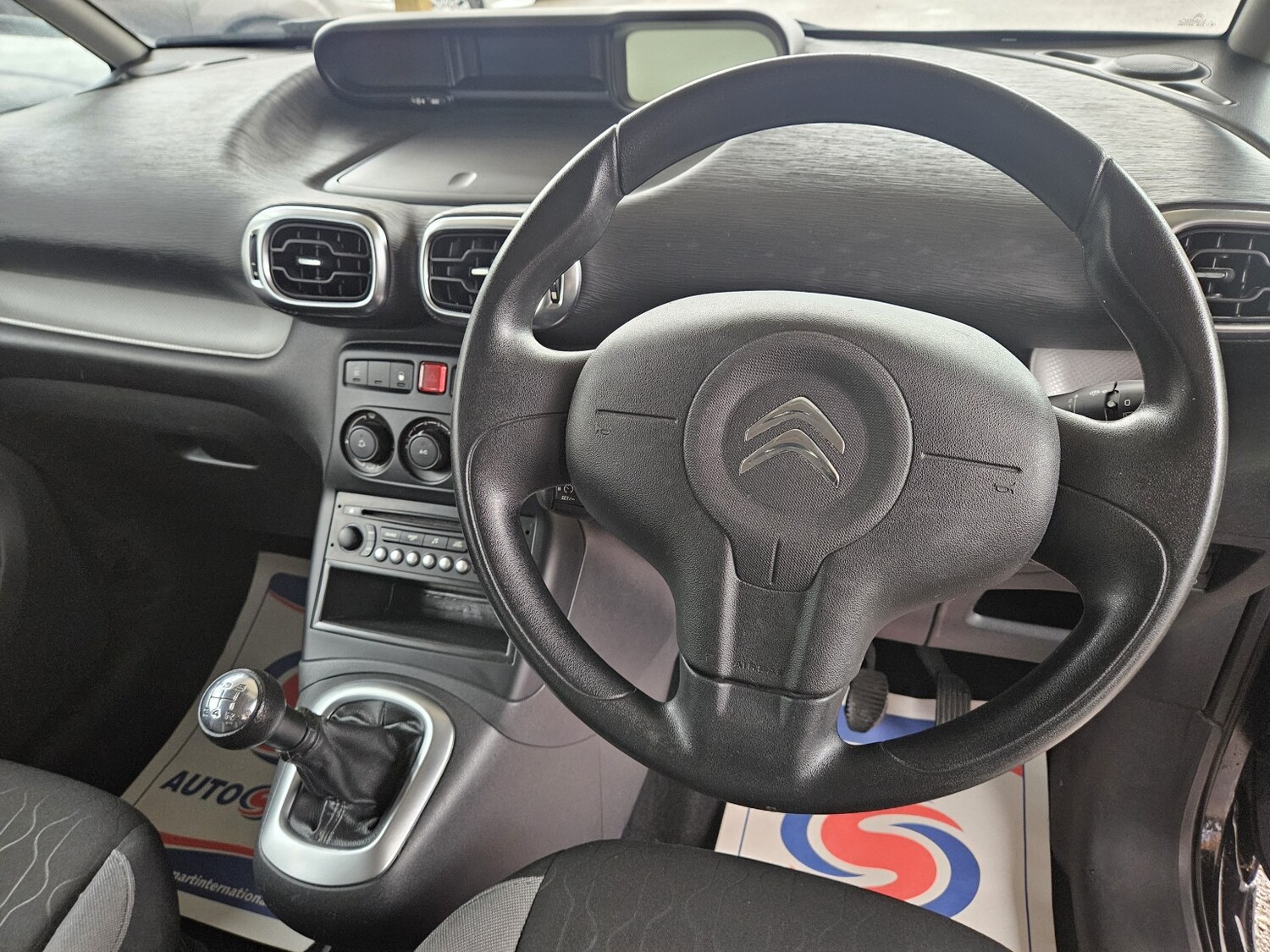 Used Citroen C3 Picasso 2015 for sale - 77465115: Photo 15