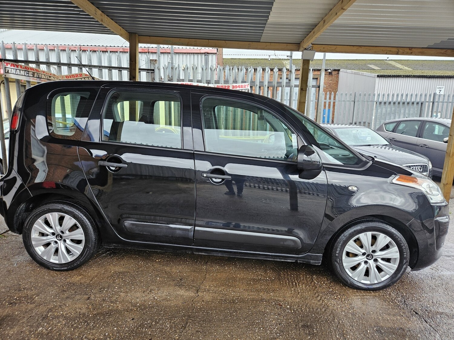 Used Citroen C3 Picasso 2015 for sale - 77465115: Photo 9