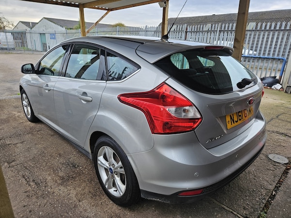 Used Ford Focus 2011 for sale - 76305636: Photo 5