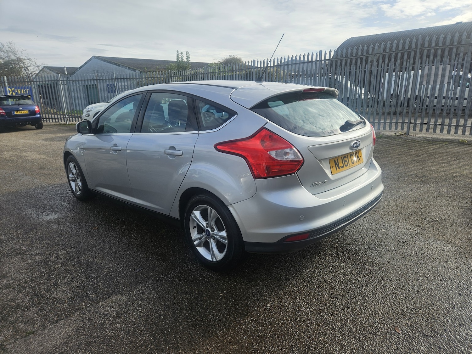 Used Ford Focus 2011 for sale - 76305636: Photo 7