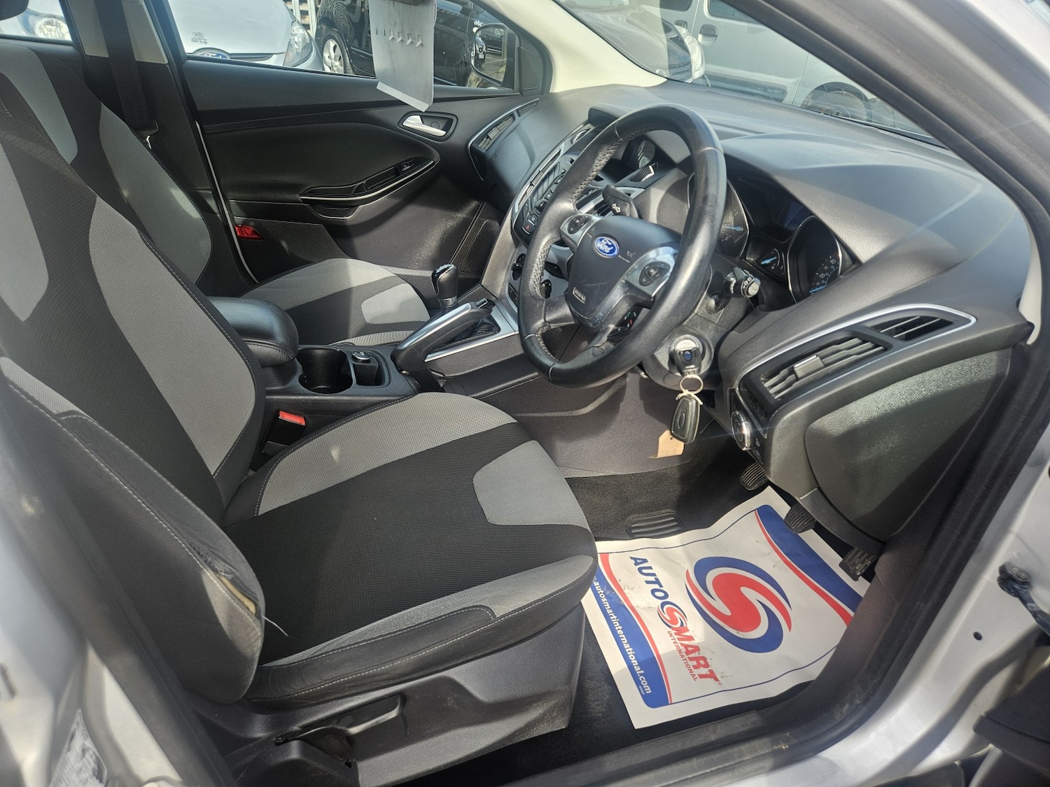 Used Ford Focus 2011 for sale - 76305636: Photo 9