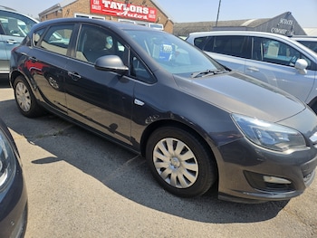 Used Vauxhall Astra 2013 for sale - 79222864: Photo