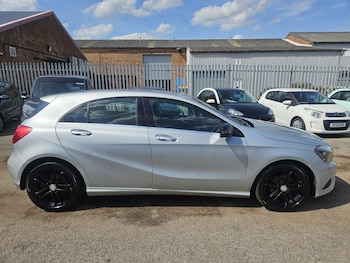 Used Mercedes-Benz A-Class 2015 for sale - 78633588: Photo