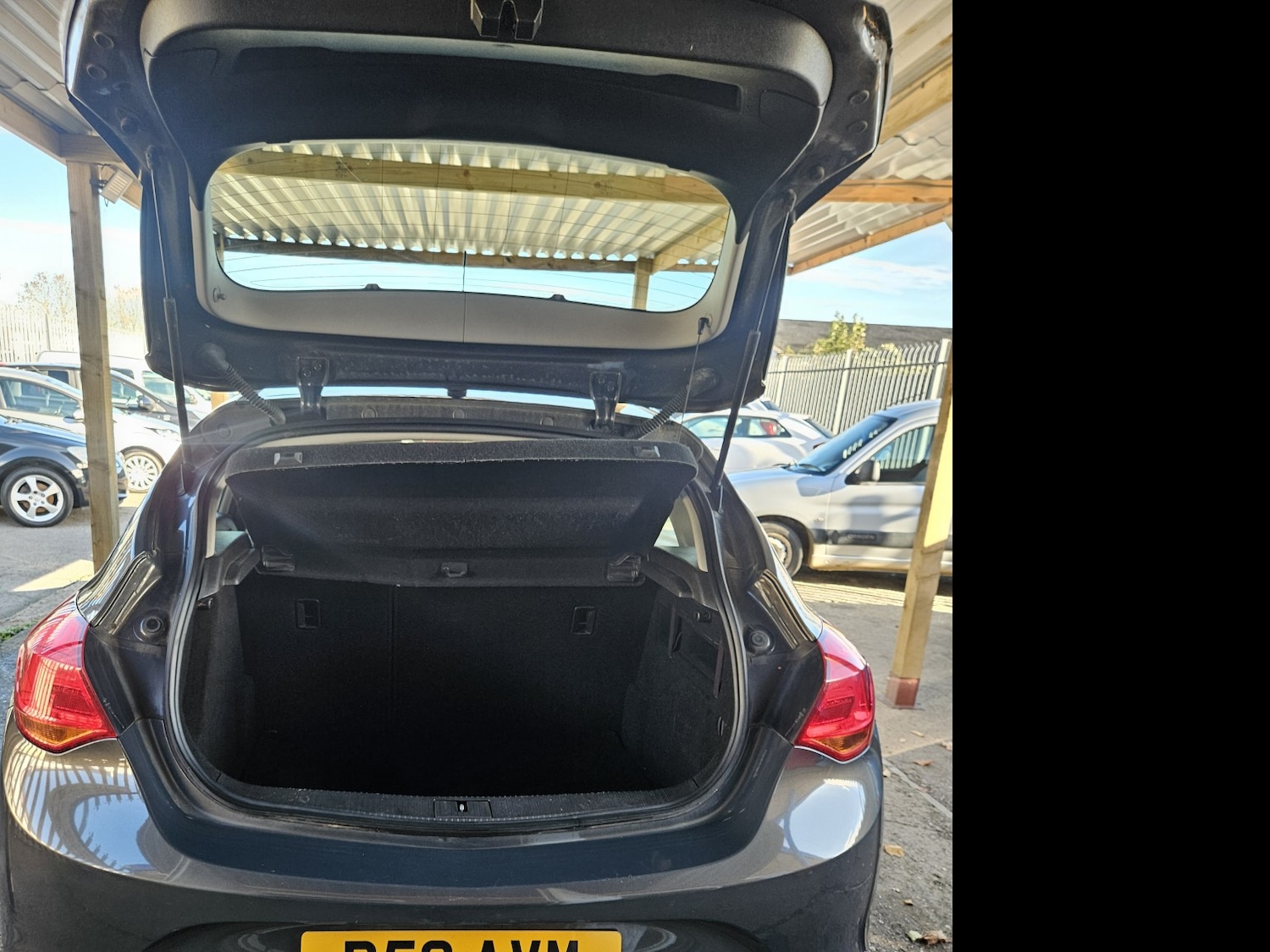 Used Vauxhall Astra 2013 for sale - 76374180: Photo 10