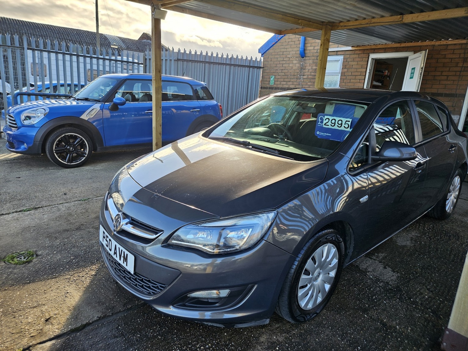 Used Vauxhall Astra 2013 for sale - 76374180: Photo 3