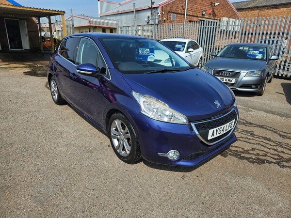 Used Peugeot 208 2014 for sale - 73992339: Photo 3
