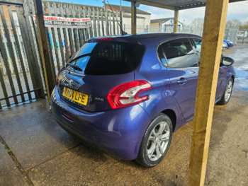 Used Peugeot 208 2014 for sale - 73992339: Photo