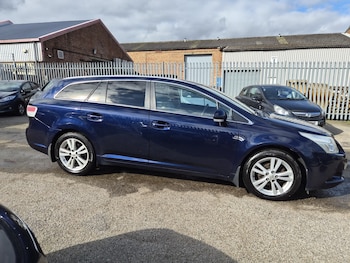 Used Toyota Avensis 2009 for sale - 77807203: Photo