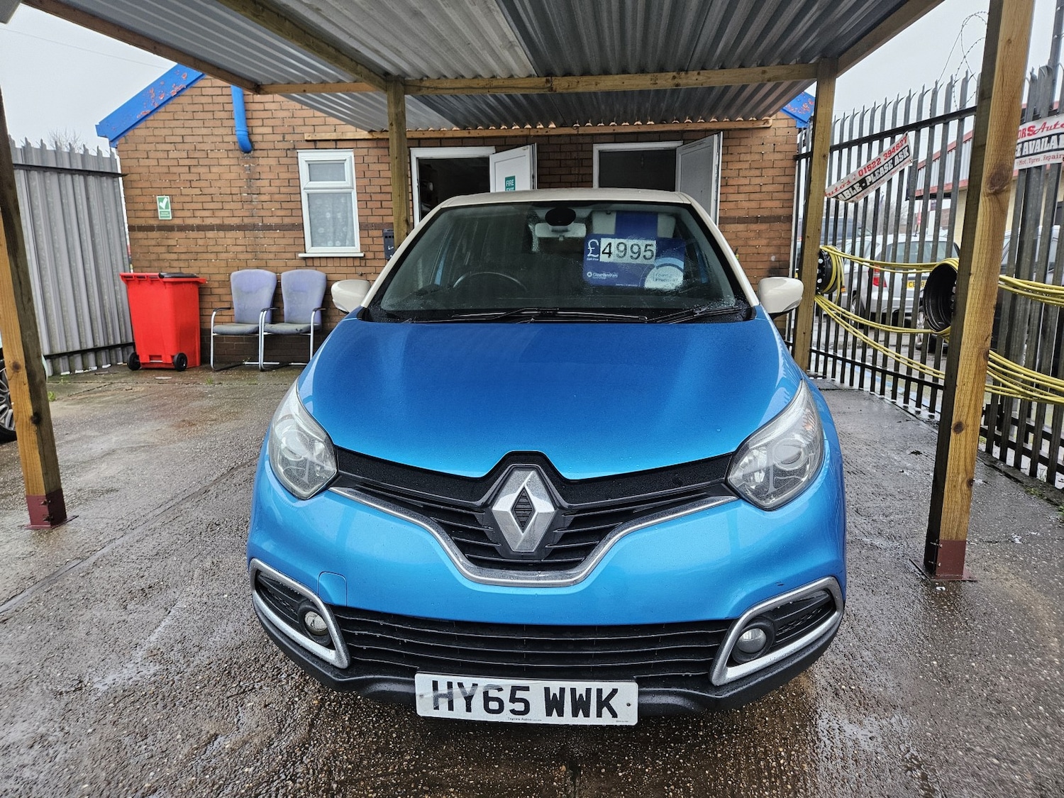 Used Renault Captur 2015 for sale - 77245278: Photo 2