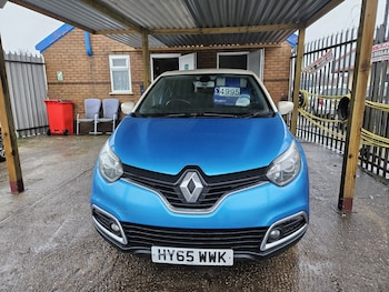 Used Renault Captur 2015 for sale - 77245278: Photo