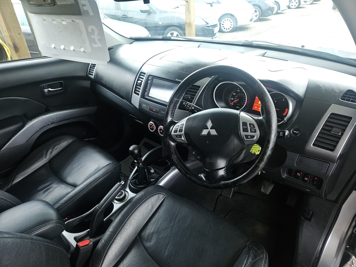 Used Mitsubishi Outlander 2008 for sale - 76956946: Photo 10