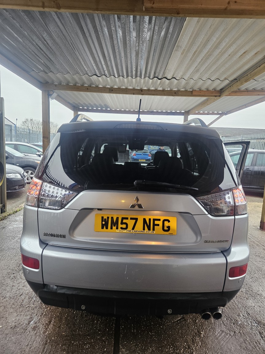 Used Mitsubishi Outlander 2008 for sale - 76956946: Photo 7