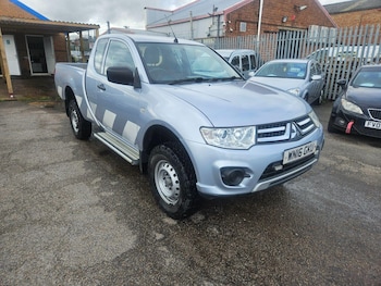 Used Mitsubishi L200 2016 for sale - 75999838: Photo